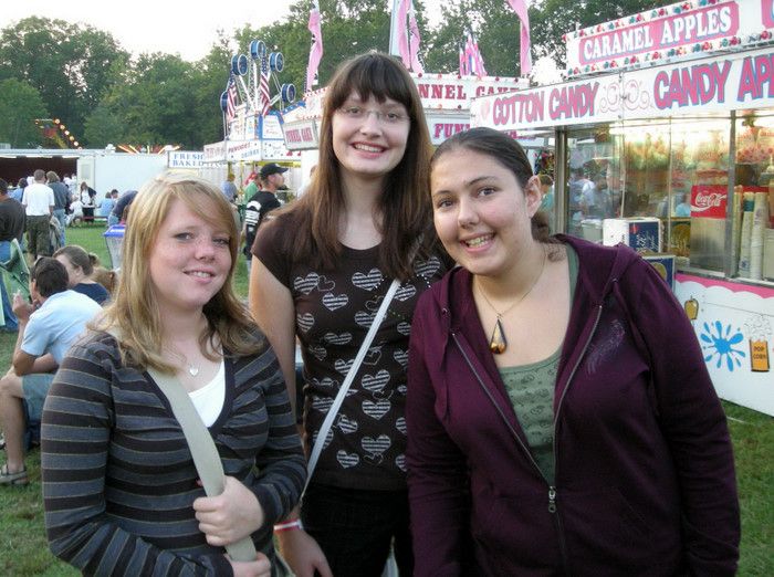 Leslie, Lisa, and Katie
