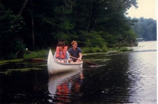 canoe2.jpg